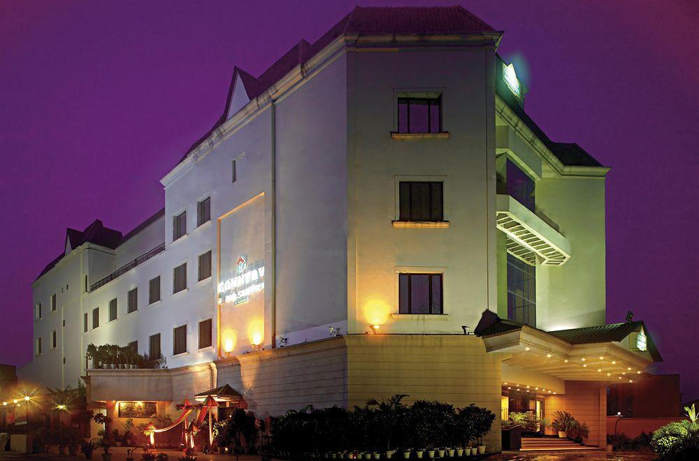 Best Western Plus Jalandhar Ngoại thất bức ảnh